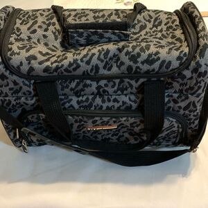 LEISURE travel satchel/shoulder bag. Black and gray animal print